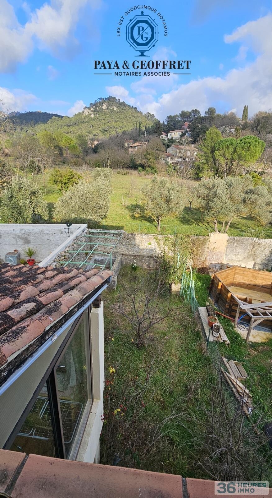 Maison de village de 114m² à rénover avec jardin à LA ROQUEBRUSSANNE