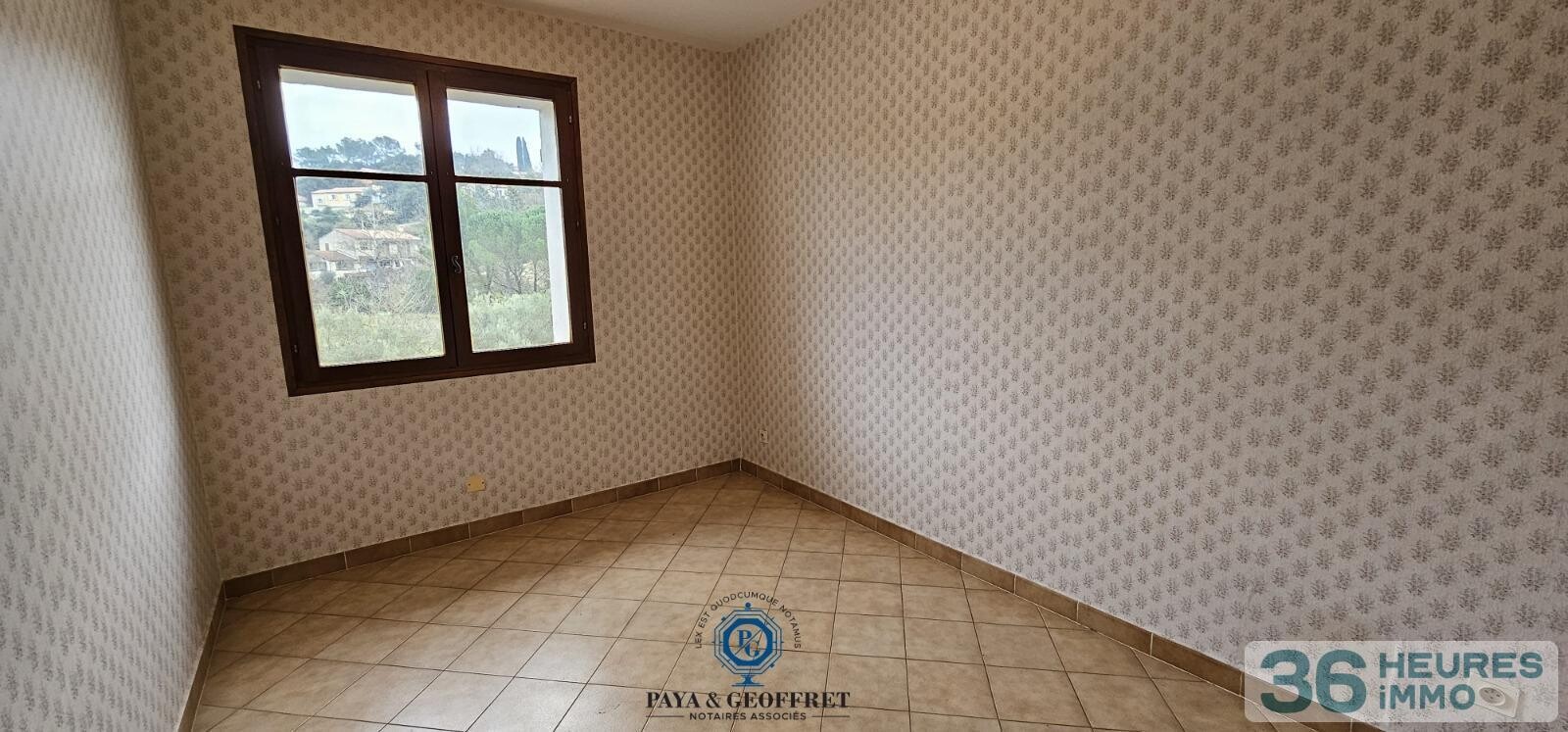 Maison de village de 114m² à rénover avec jardin à LA ROQUEBRUSSANNE