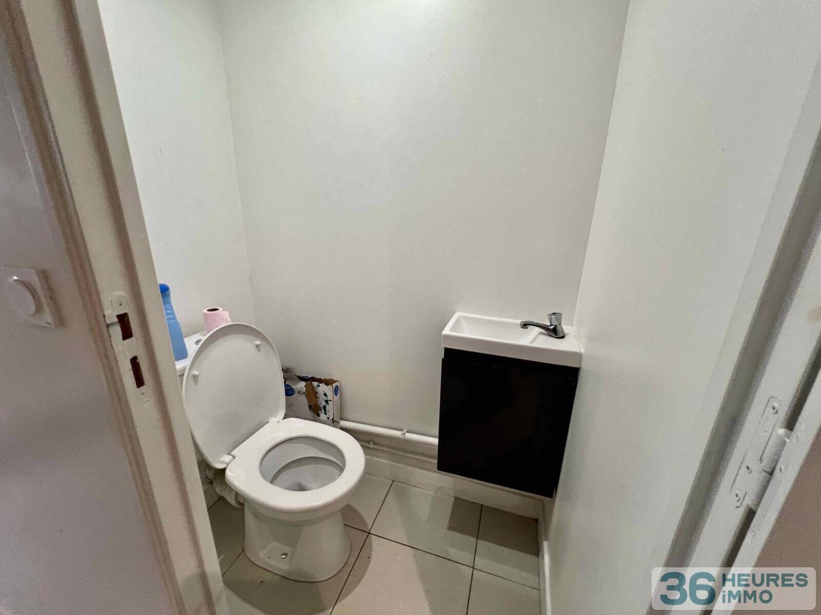 Appartement atypique de 5 pièces avec cour intérieur et terrasse