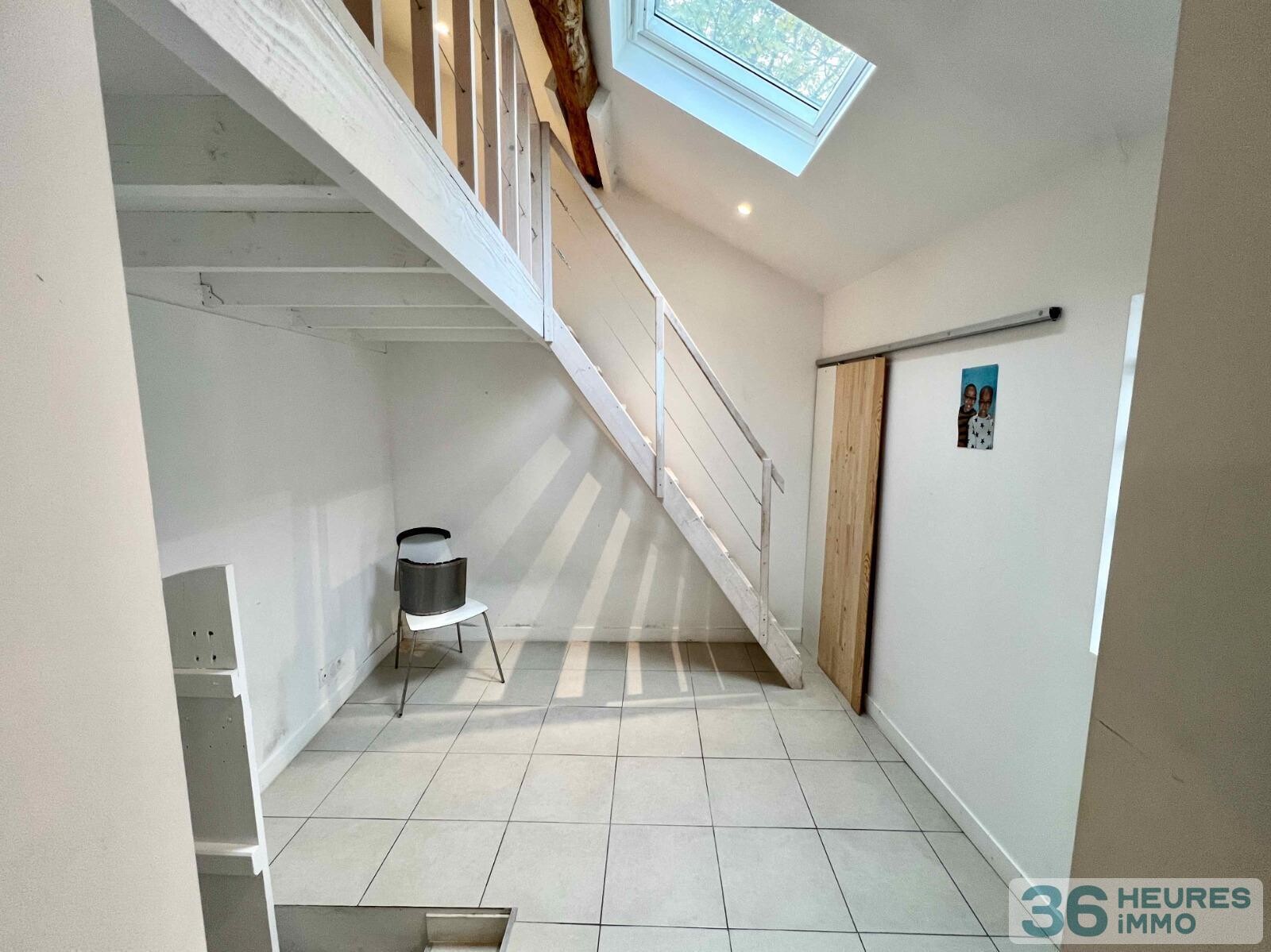 Appartement atypique de 5 pièces avec cour intérieur et terrasse