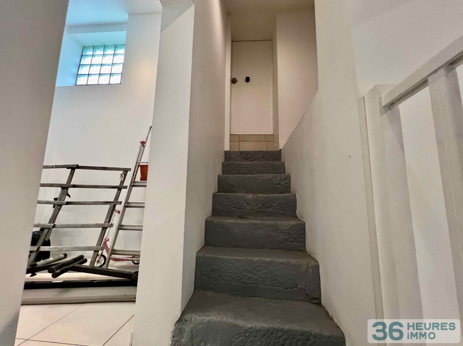 Appartement atypique de 5 pièces avec cour intérieur et terrasse