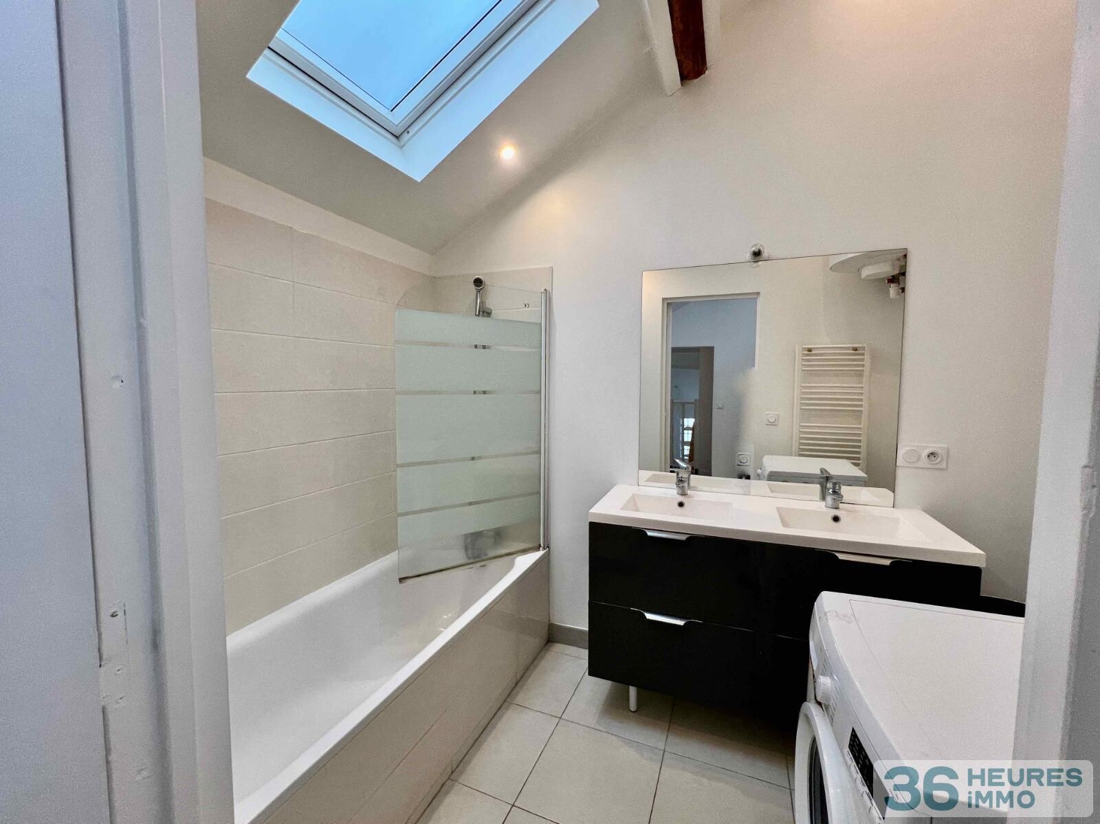 Appartement atypique de 5 pièces avec cour intérieur et terrasse