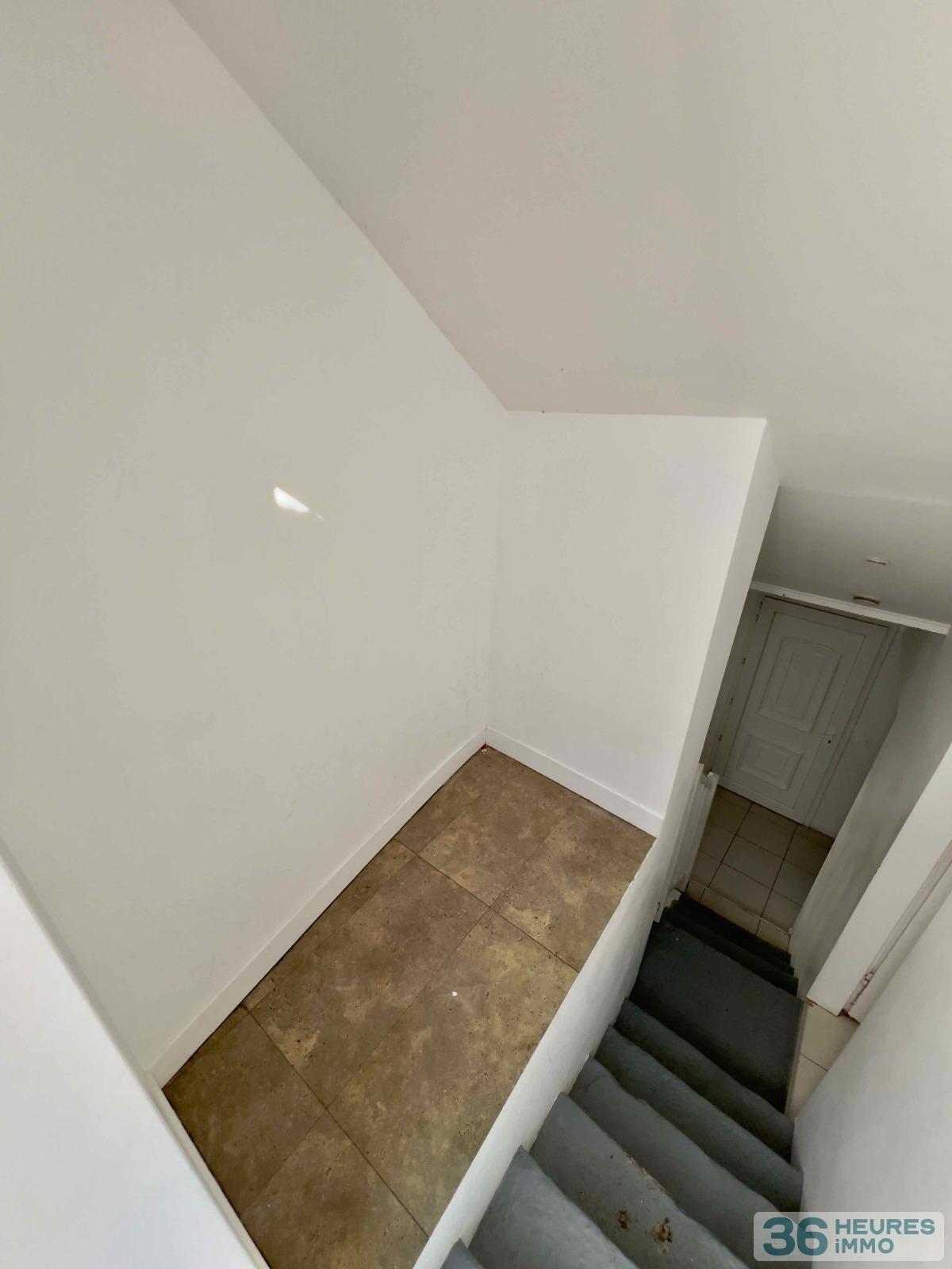 Appartement atypique de 5 pièces avec cour intérieur et terrasse