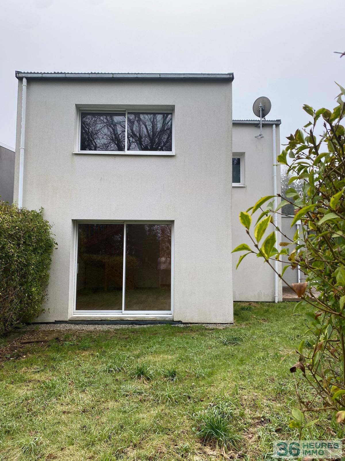 MAISON DE LOTISSEMENT