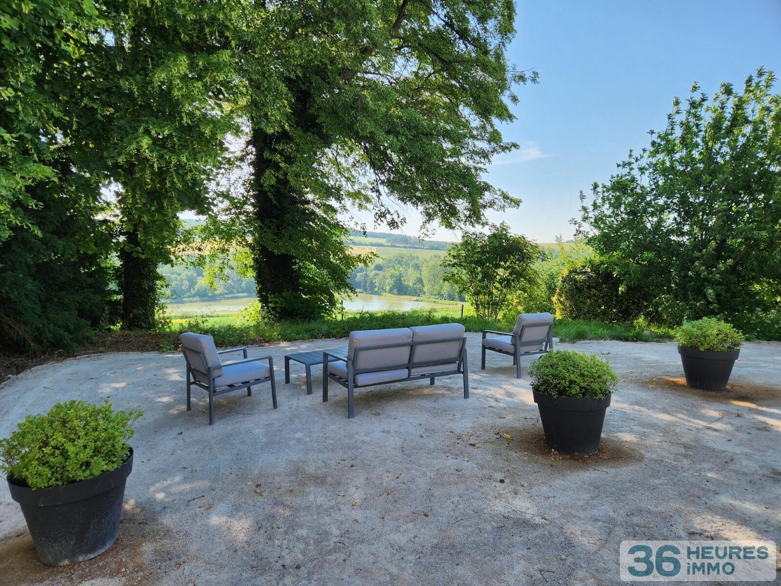 MERY PREMECY - Château de 536m² habitables sur 5ha08a32ca