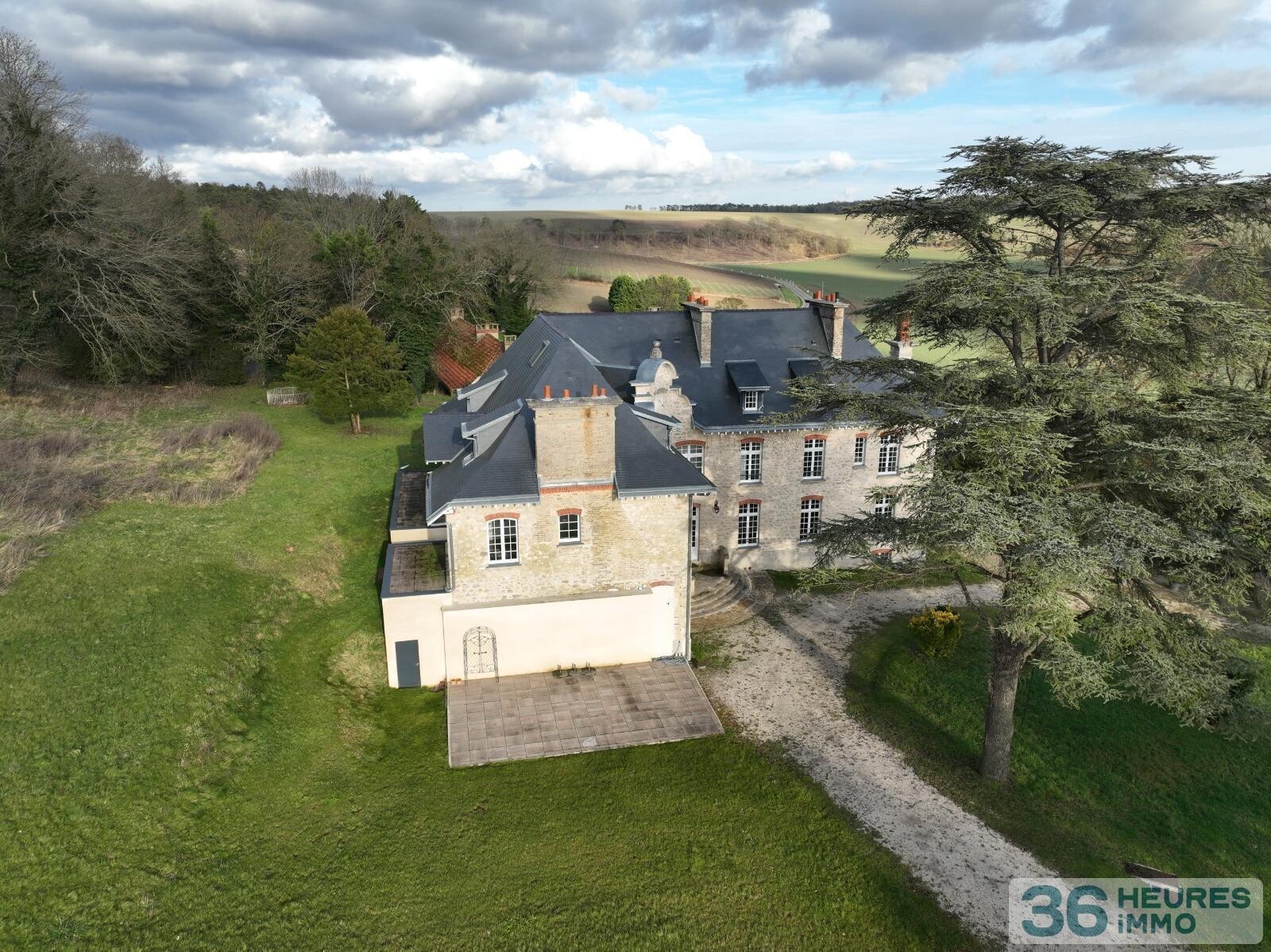 MERY PREMECY - Château de 536m² habitables sur 5ha08a32ca