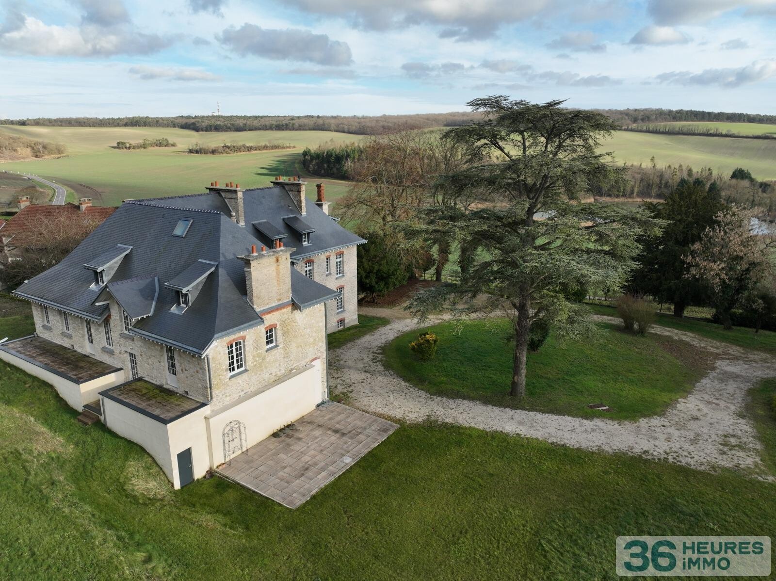 MERY PREMECY - Château de 536m² habitables sur 5ha08a32ca
