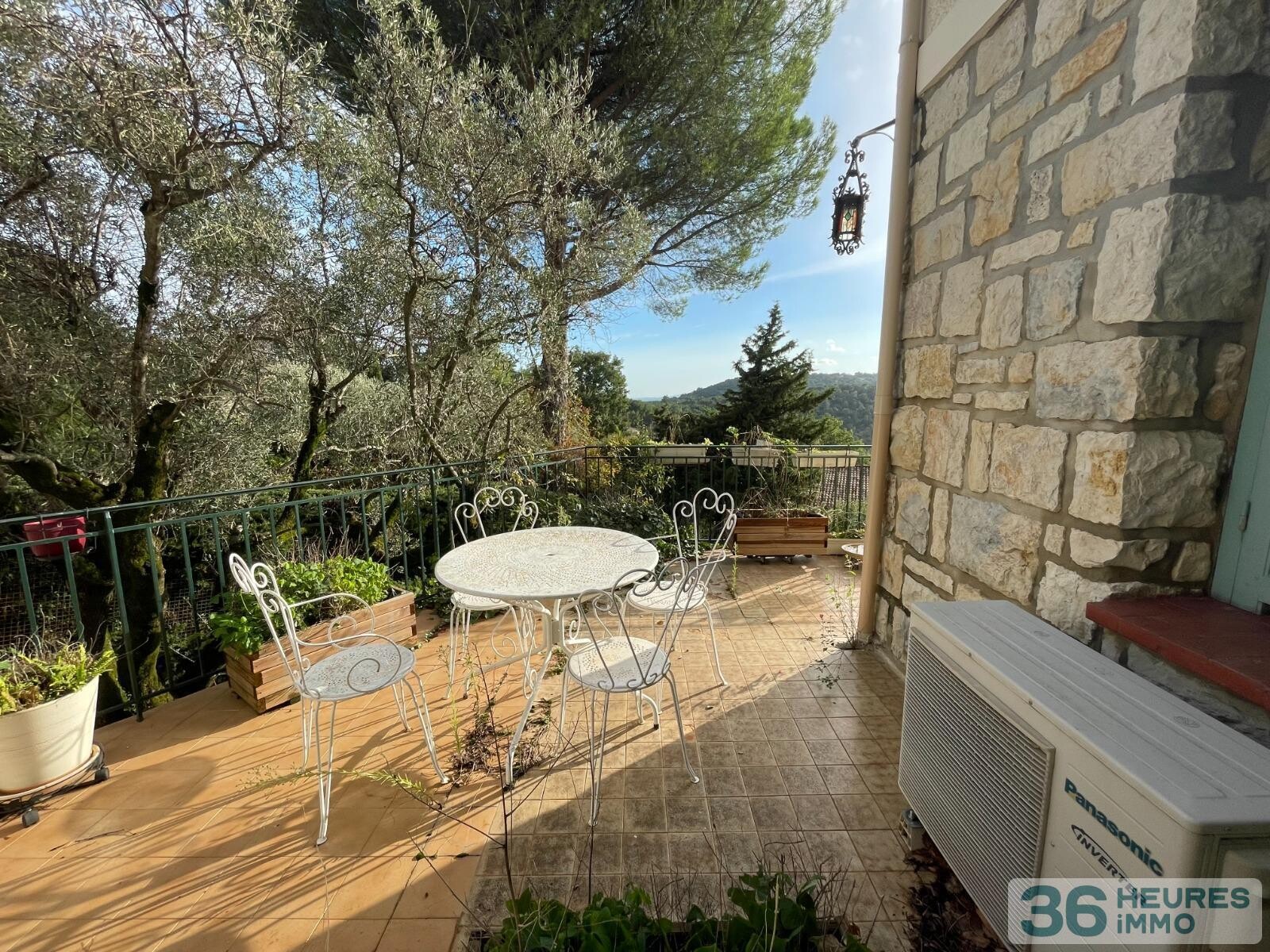 Villa quartier du ARA