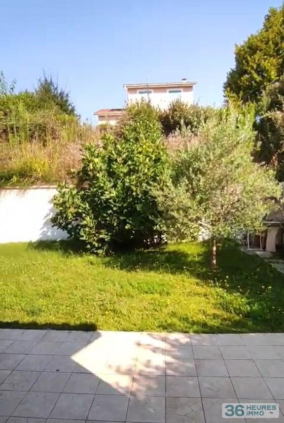 Maison individuelle 90m2 + surface terrain 595m2