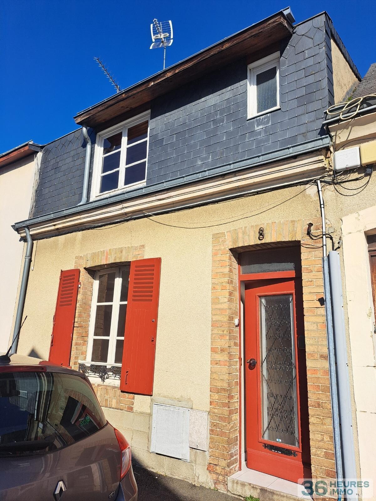 MAISON PLAIN PIED POSSIBLE AVEC JARDIN ET GARAGE 