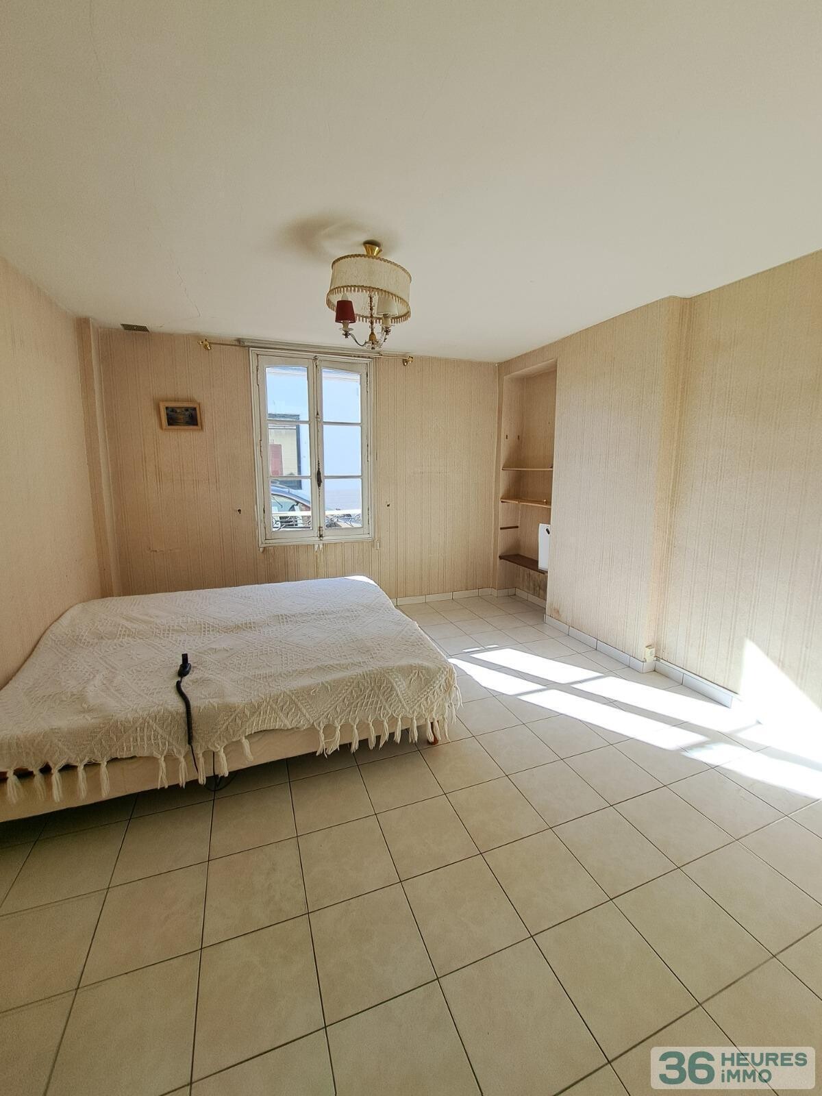 MAISON PLAIN PIED POSSIBLE AVEC JARDIN ET GARAGE 