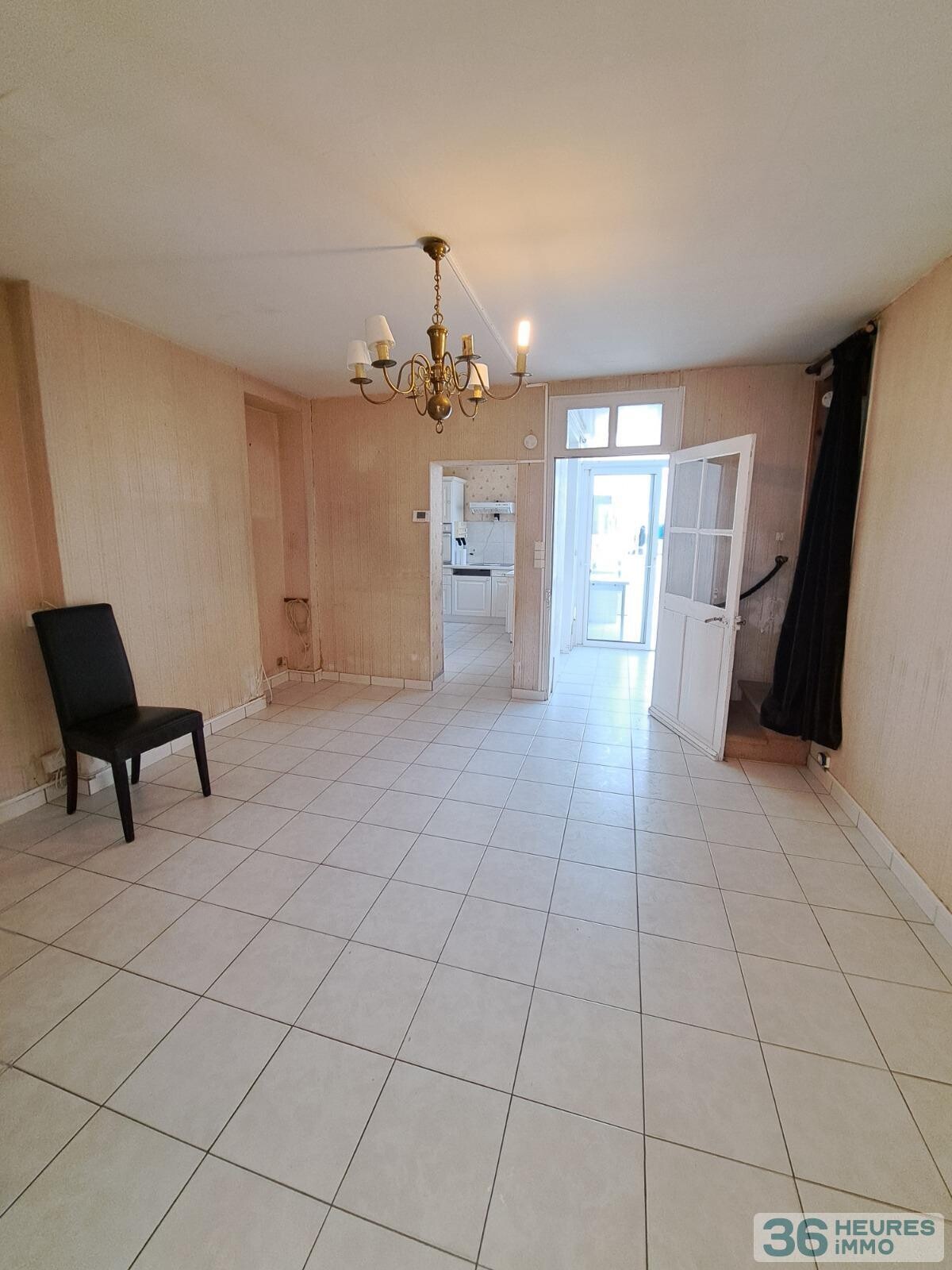 MAISON PLAIN PIED POSSIBLE AVEC JARDIN ET GARAGE 