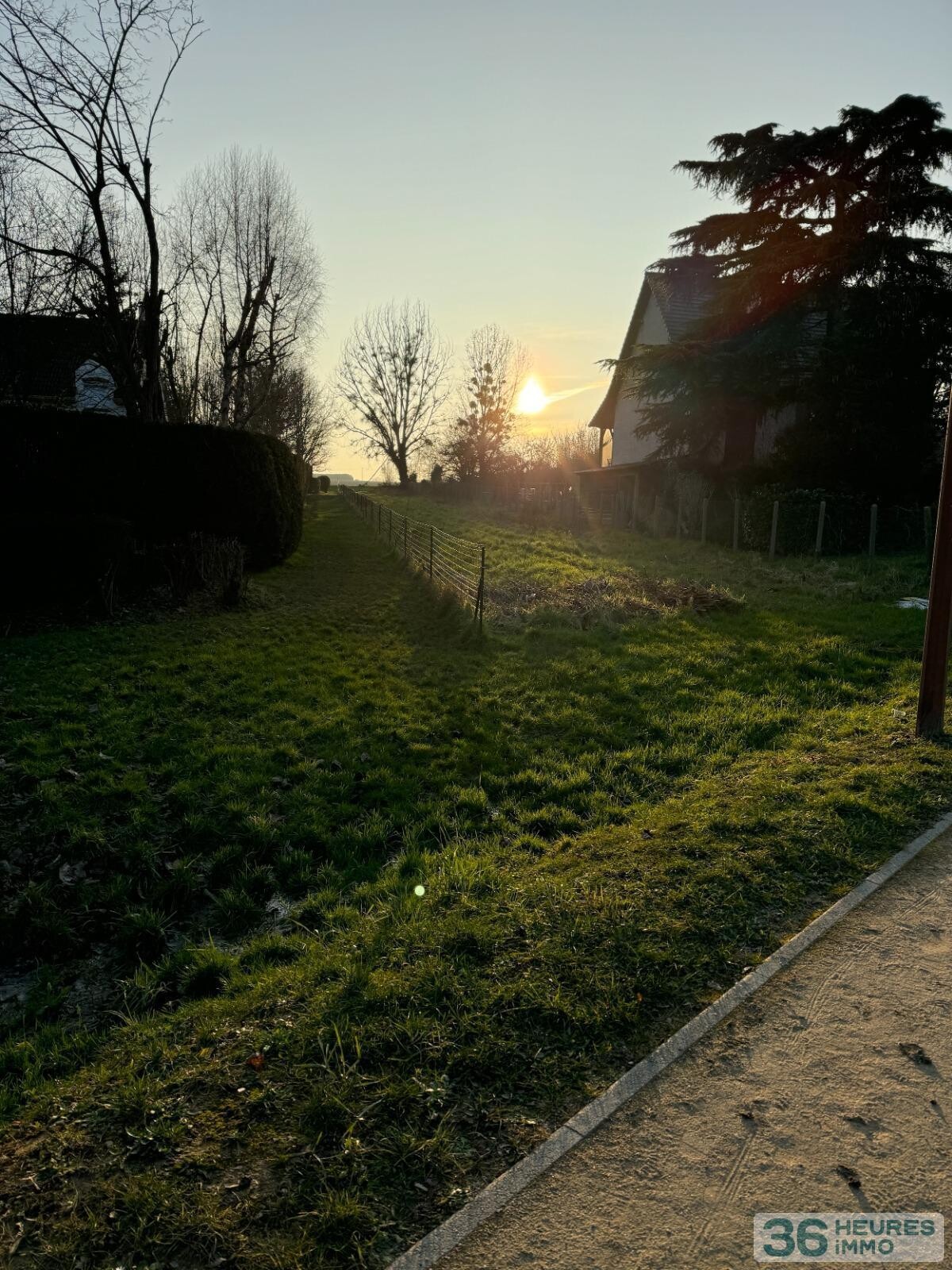 Terrain constructible - 315 m2 avec PC 