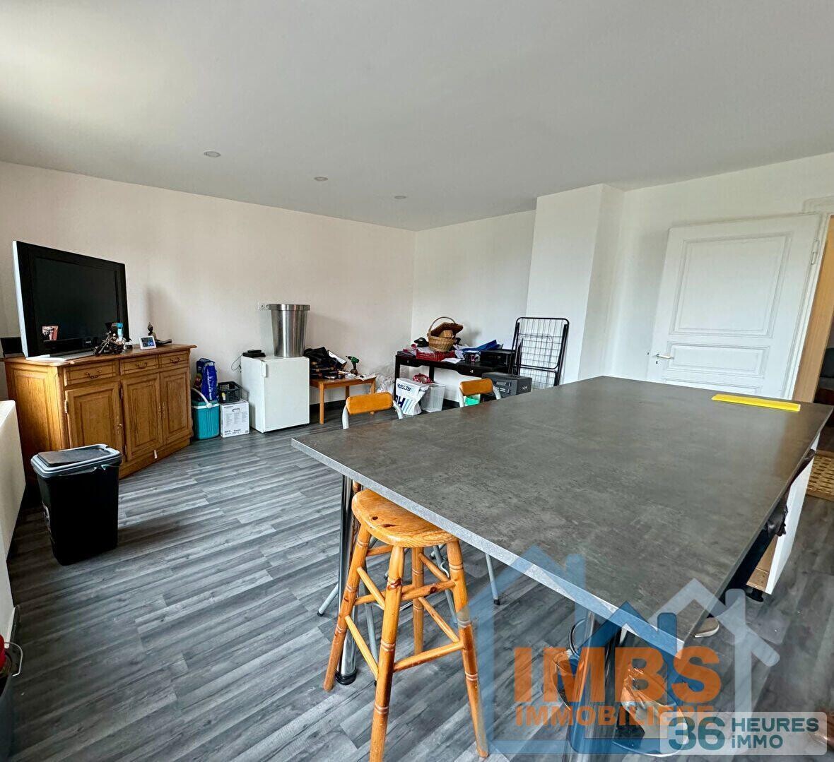 BIETLENHEIM : corps de ferme 11 pièces (210 m²) à vendre