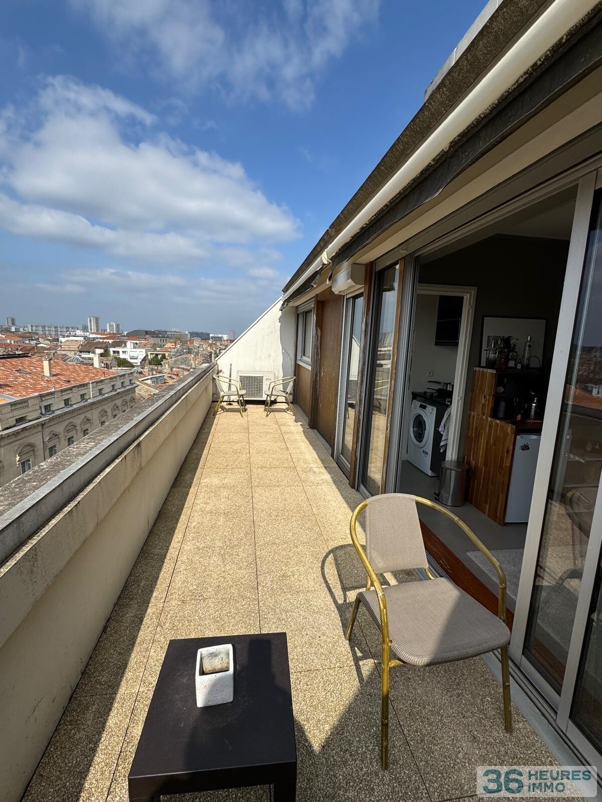 Appartement T1  avec balcon + cellier privatif dans résidence de services 
