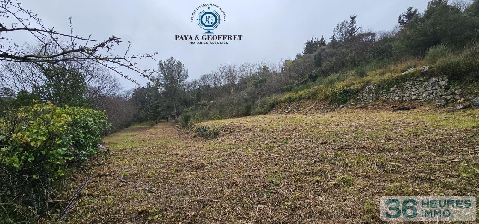 Terrain de 2790m² à LE LUC