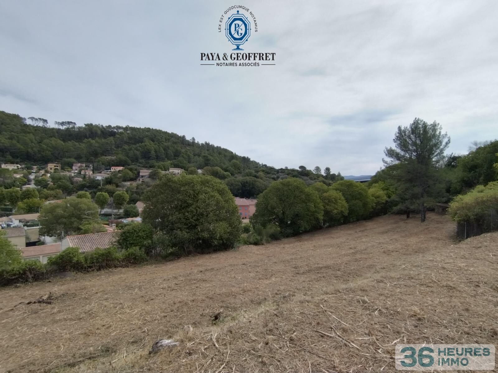 Terrain de 2790m² à LE LUC