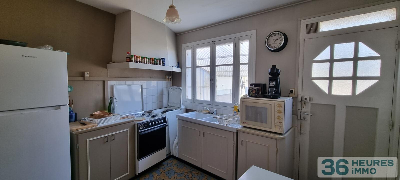 MAISON CITE DES PINS. 