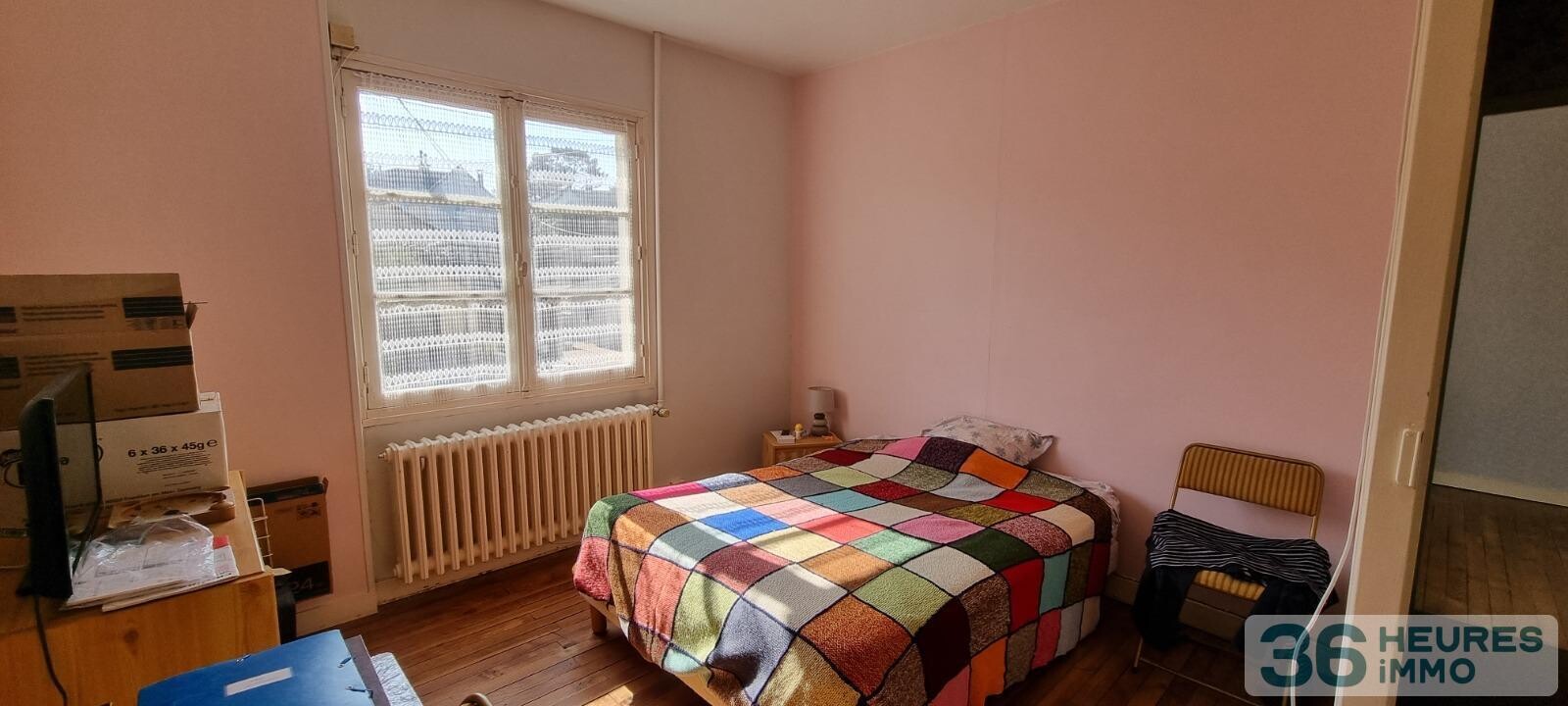 MAISON CITE DES PINS. 