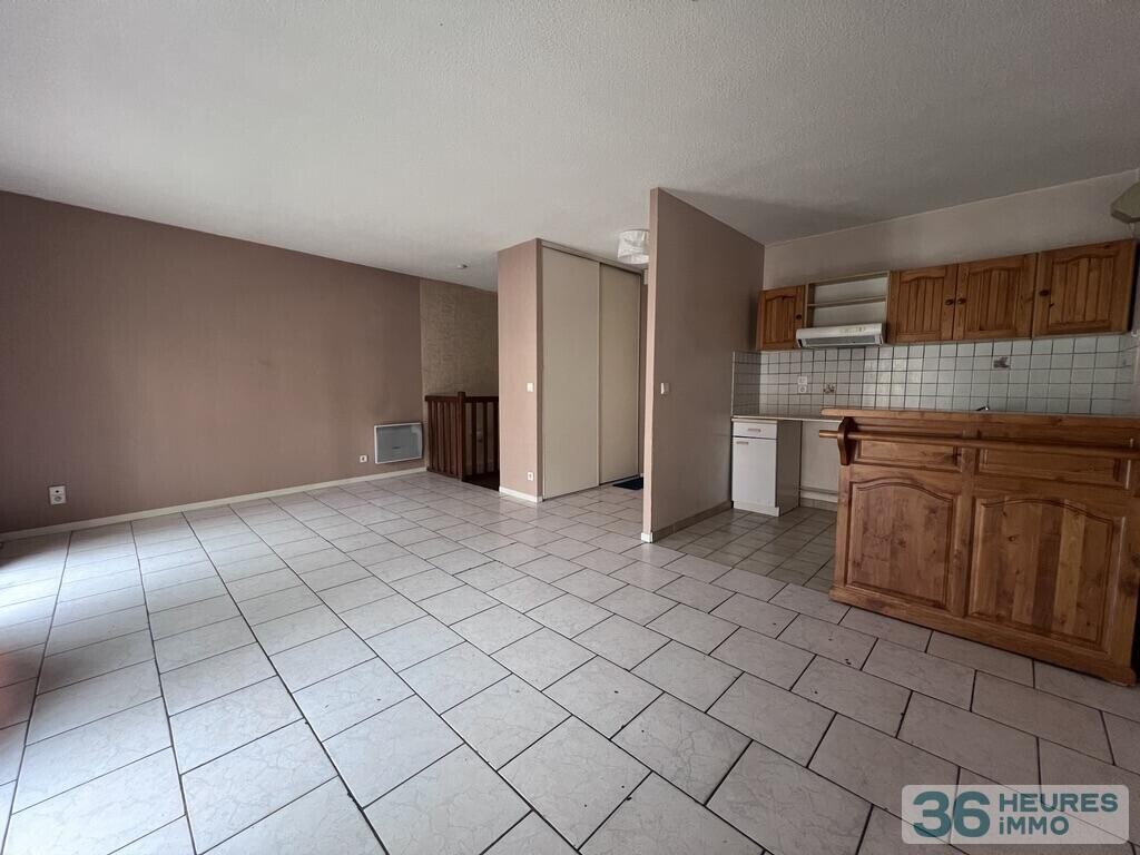 APPARTEMENT AVEC PLACE DE PARKING
