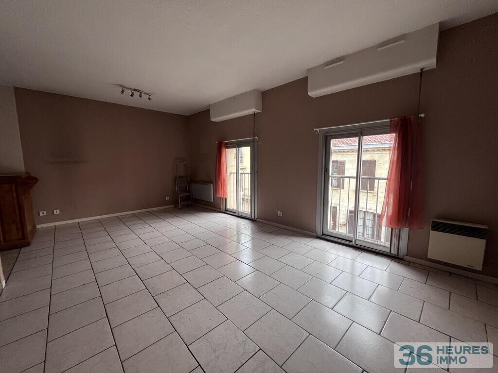 APPARTEMENT AVEC PLACE DE PARKING