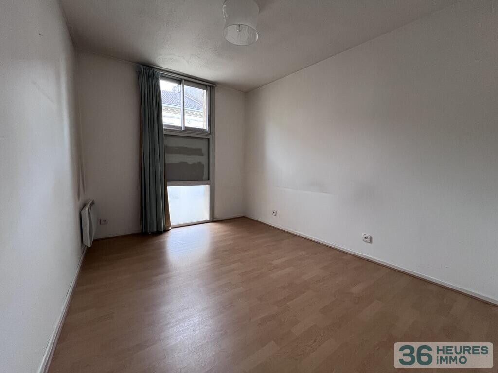 APPARTEMENT AVEC PLACE DE PARKING