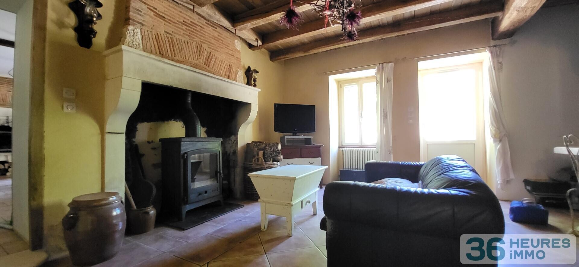 Maison en pierres rénovée, 139 M2, 4 chambres, 1170 M2 de terrain