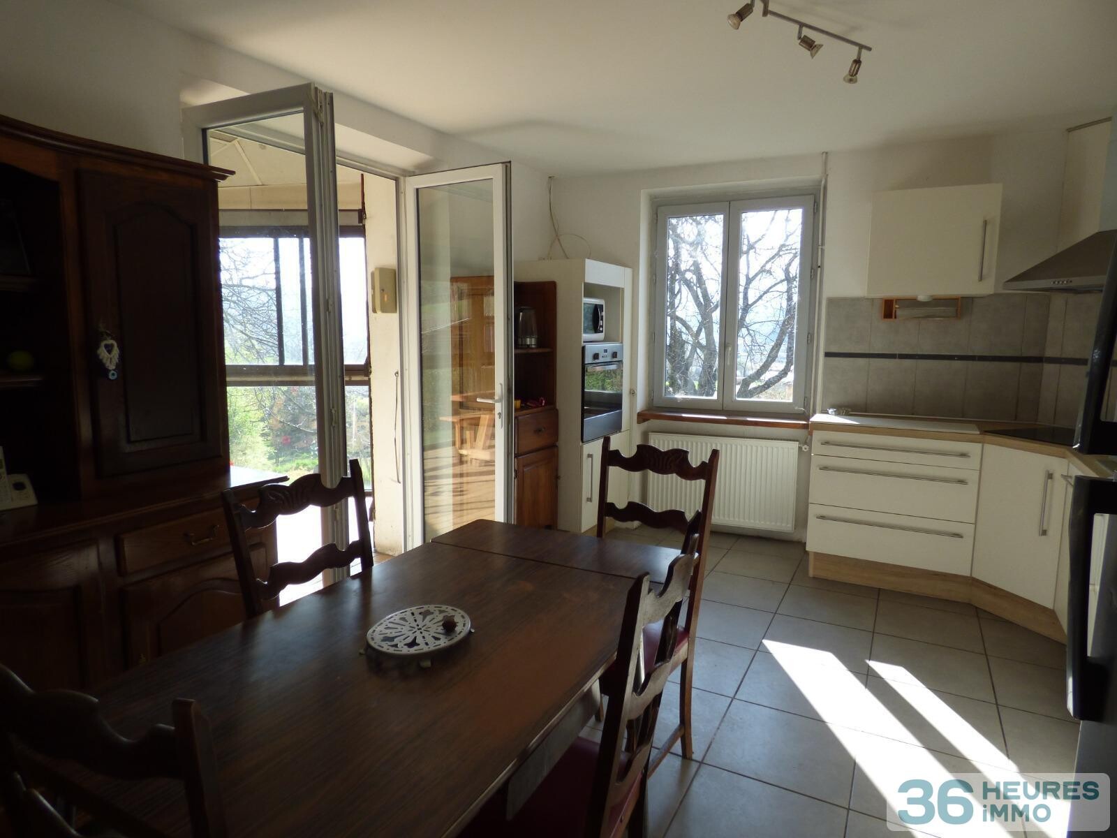 Ténement immobilier CURBANS