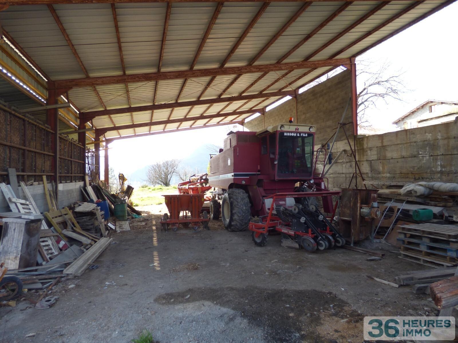 Ténement immobilier CURBANS