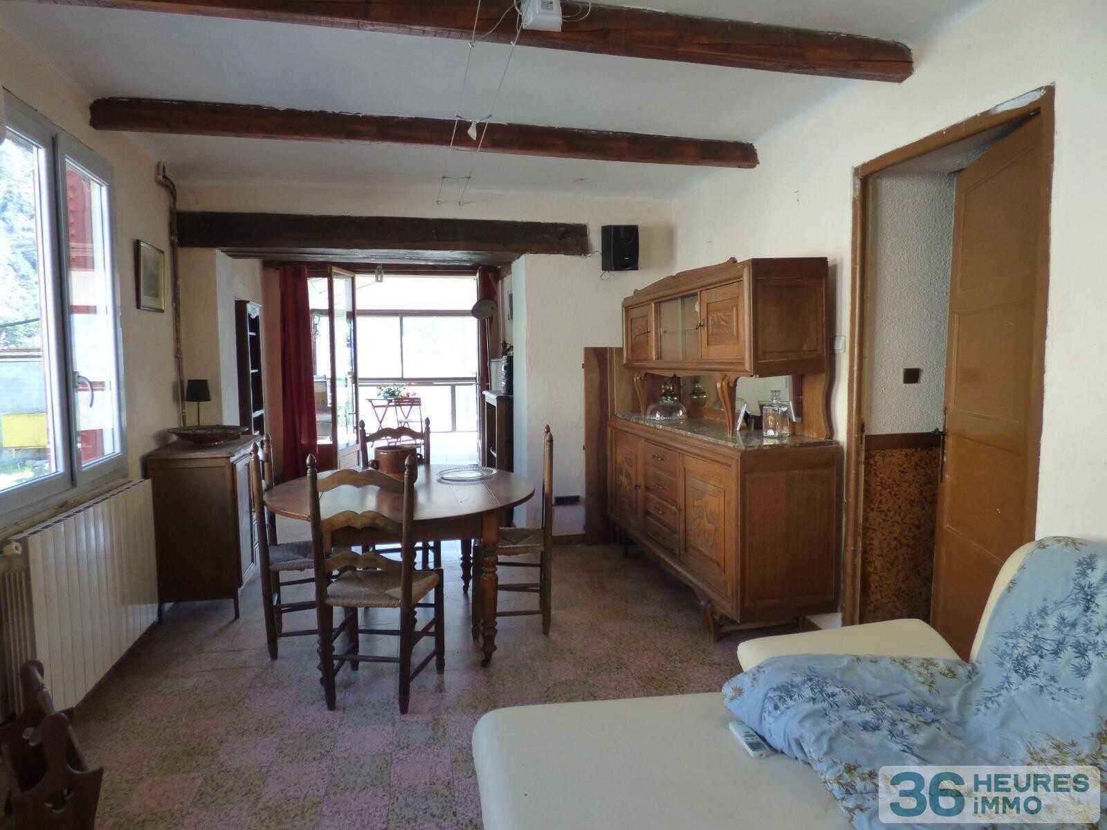 Ténement immobilier CURBANS