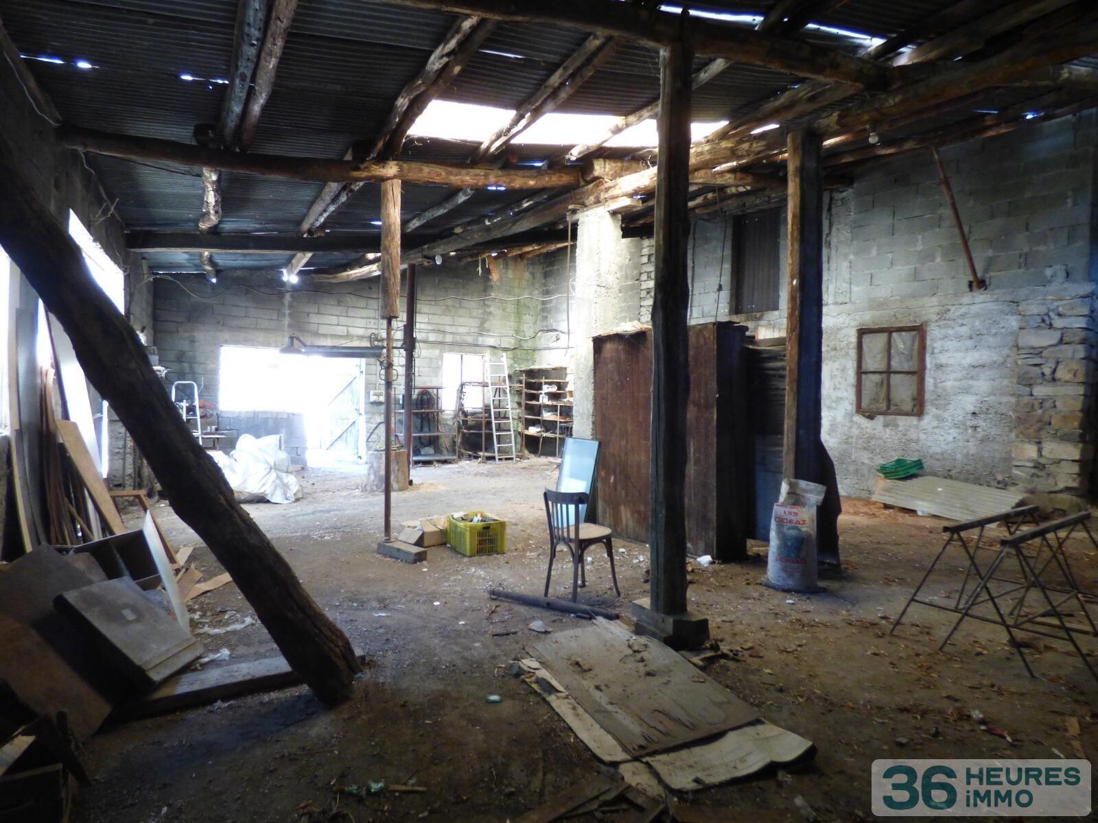 Ténement immobilier CURBANS