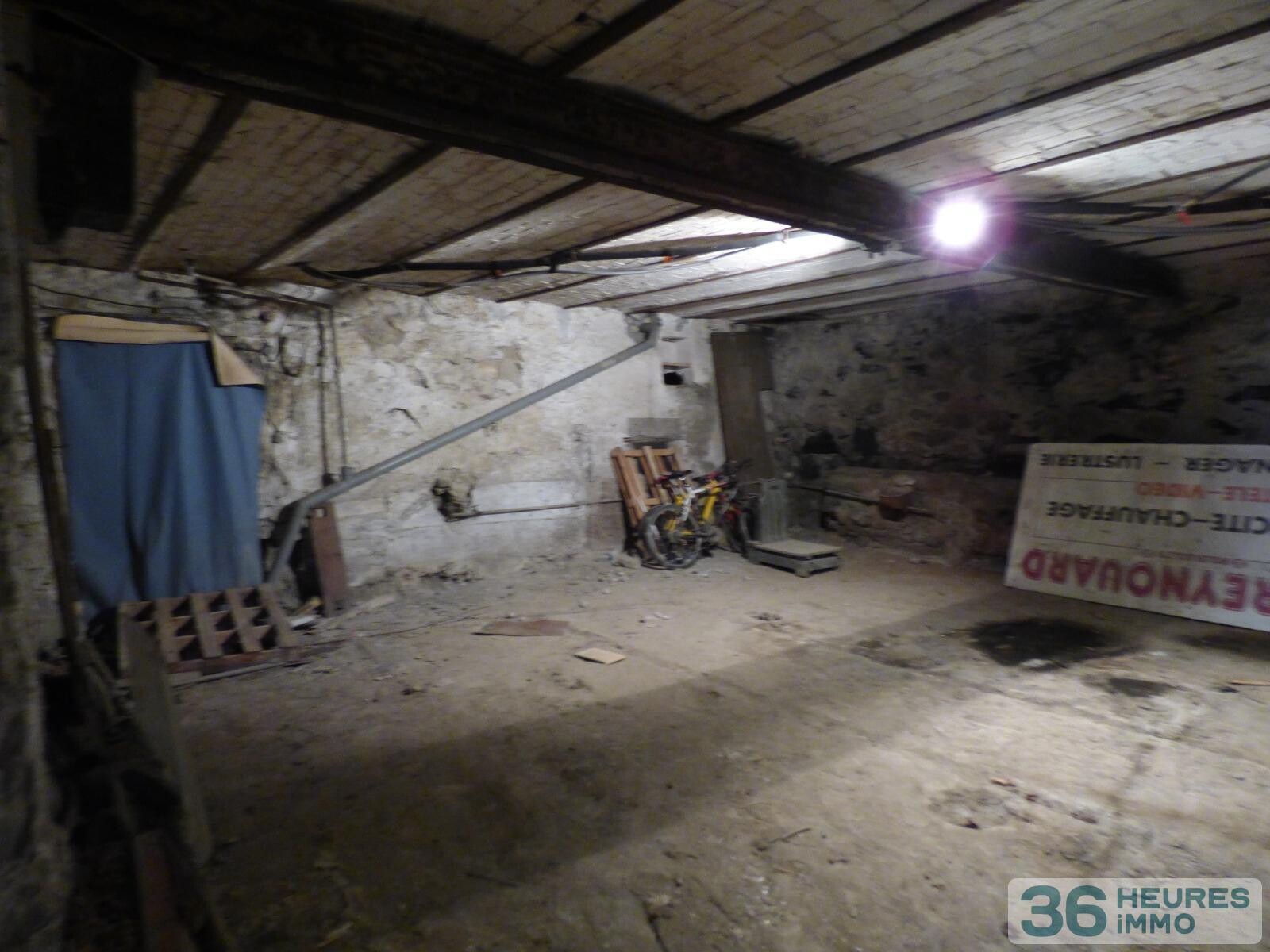 Ténement immobilier CURBANS
