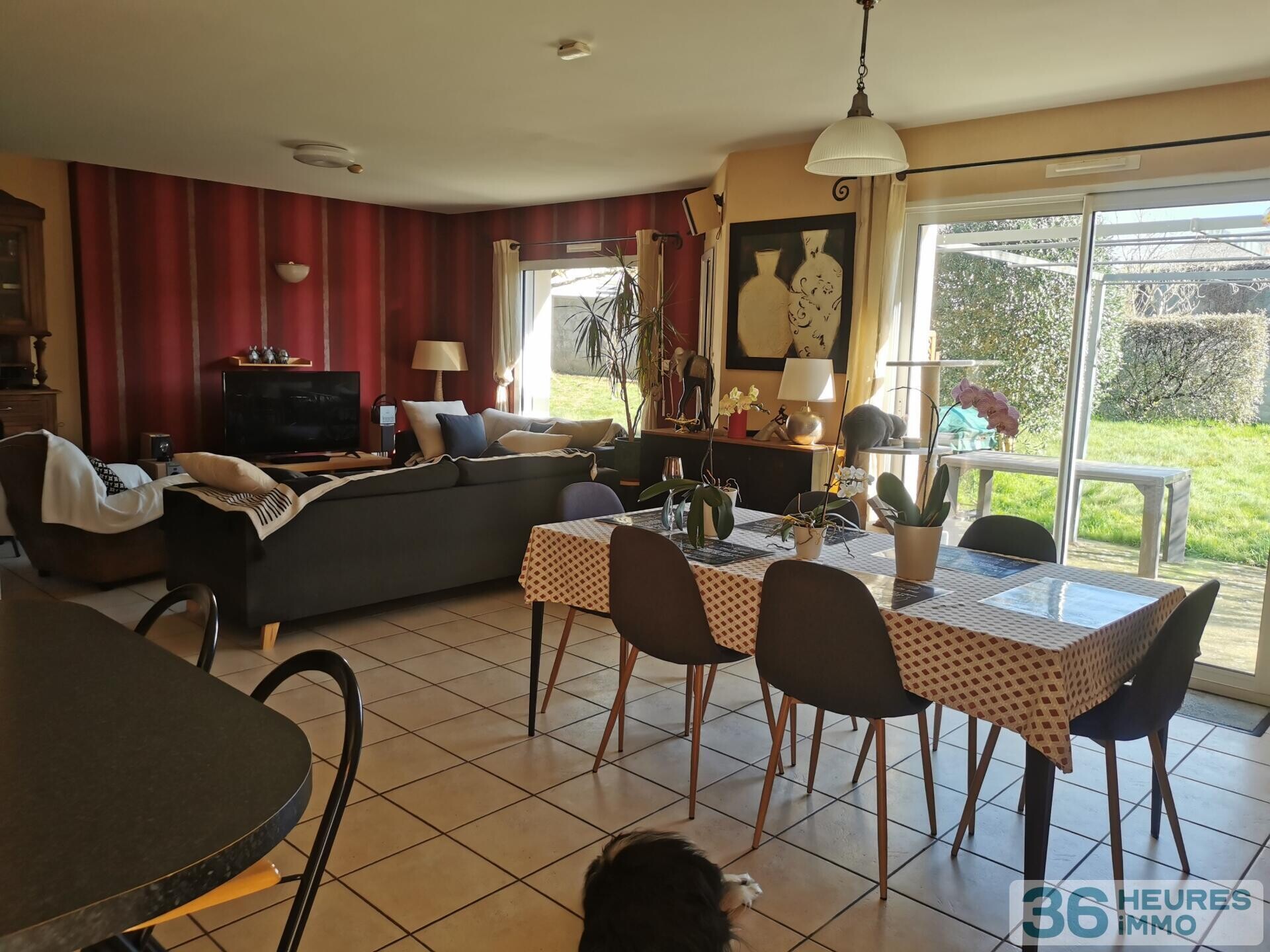 MAISON DE LOTISSEMENT