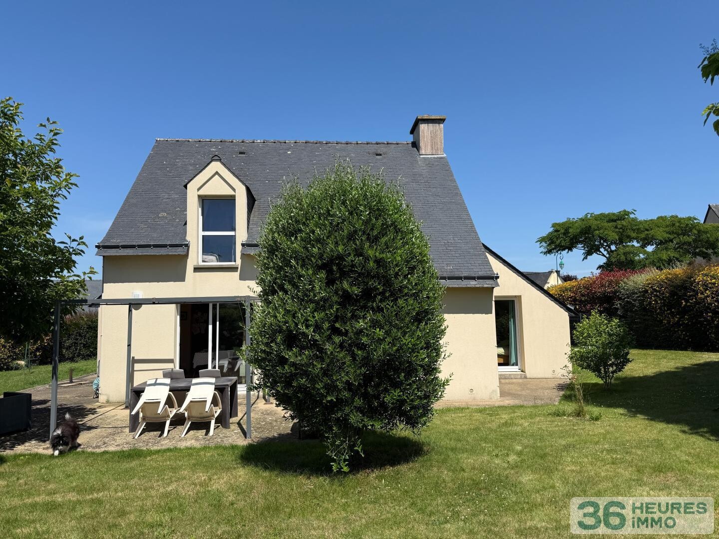 MAISON DE LOTISSEMENT