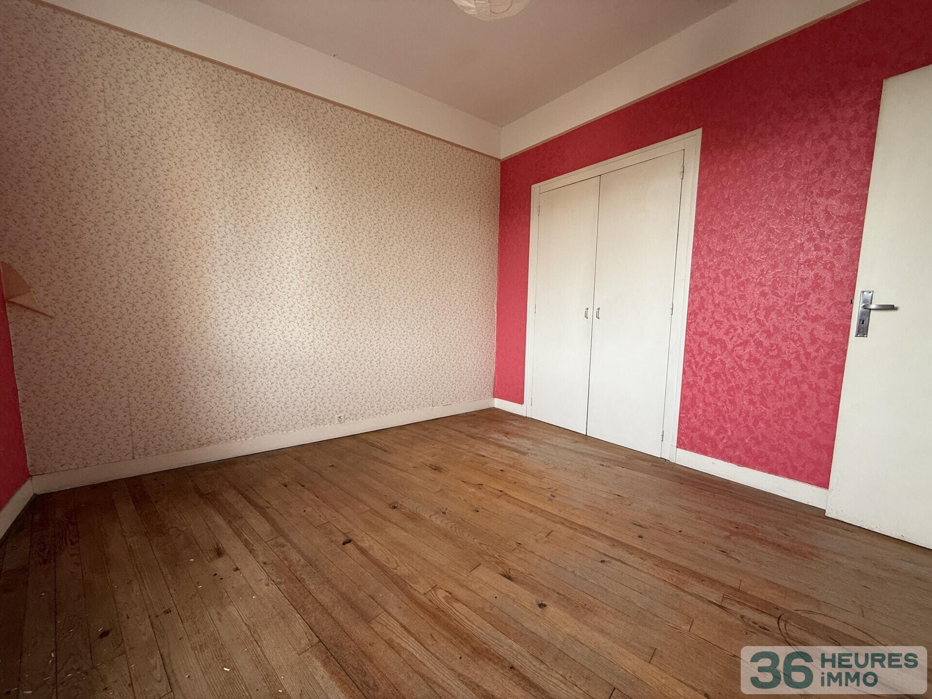 IMMEUBLE AVEC 3 APPARTEMENTS