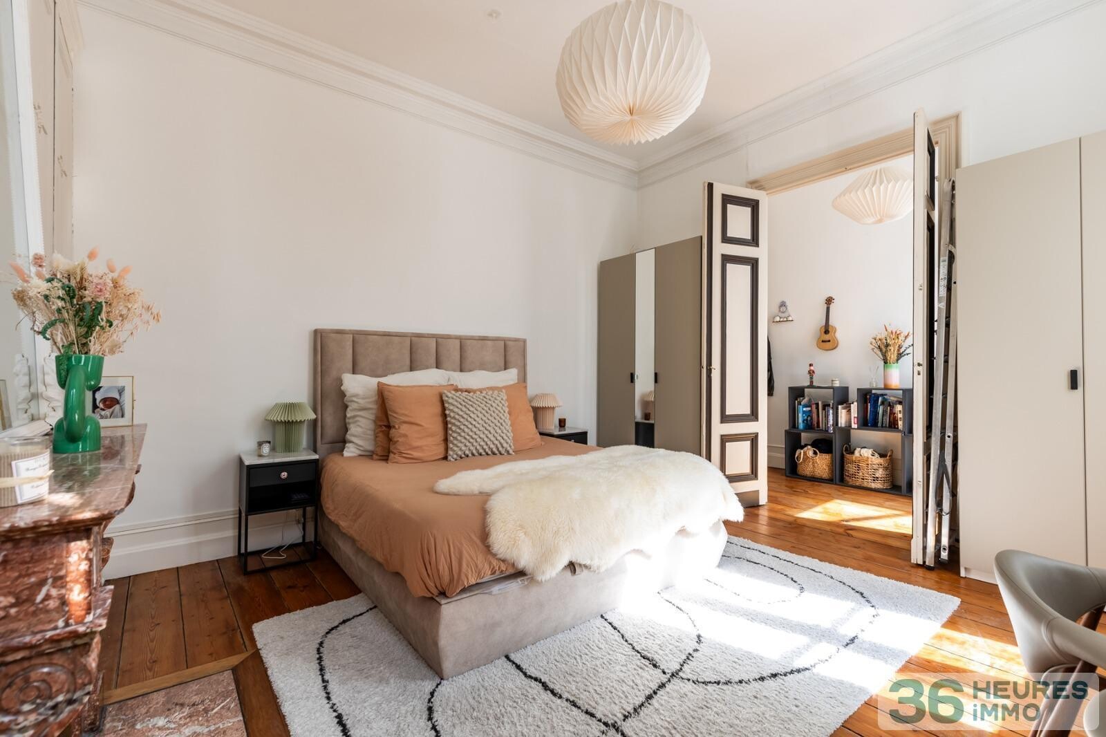 Bel Appartement T5 rénové -Place du Palais 