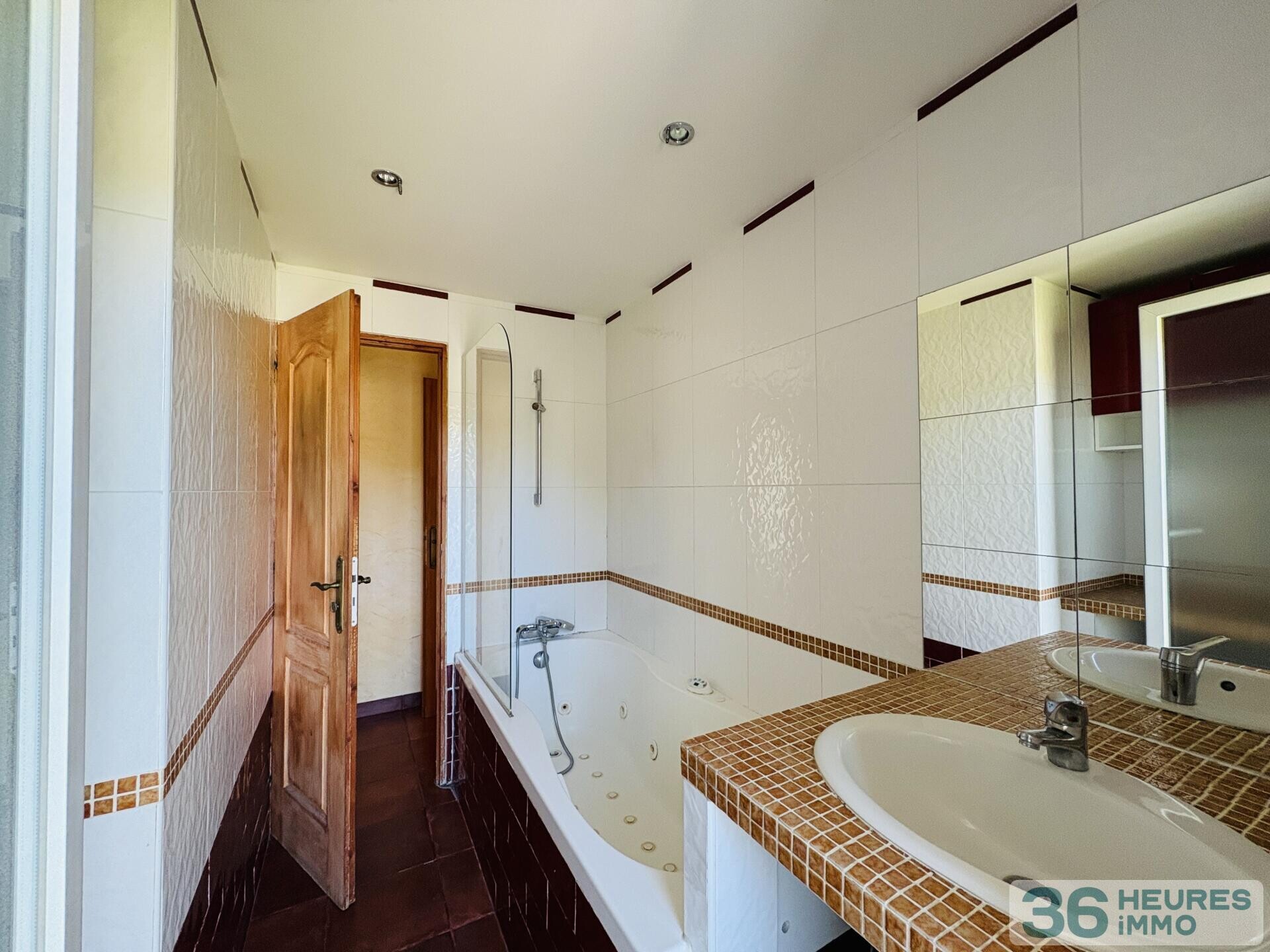 Aix en provence - Agréable appartement T5 de 77 m² – Dernier étage – Vue dégagée – Secteur Beauregard