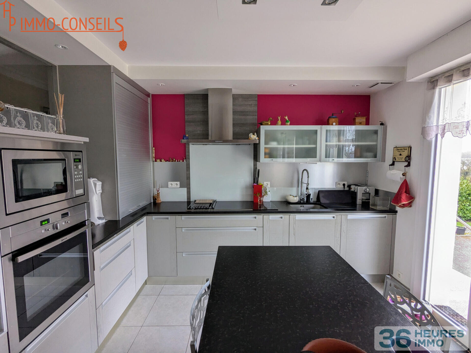 Maison familiale 4 chambres avec sous-sol complet