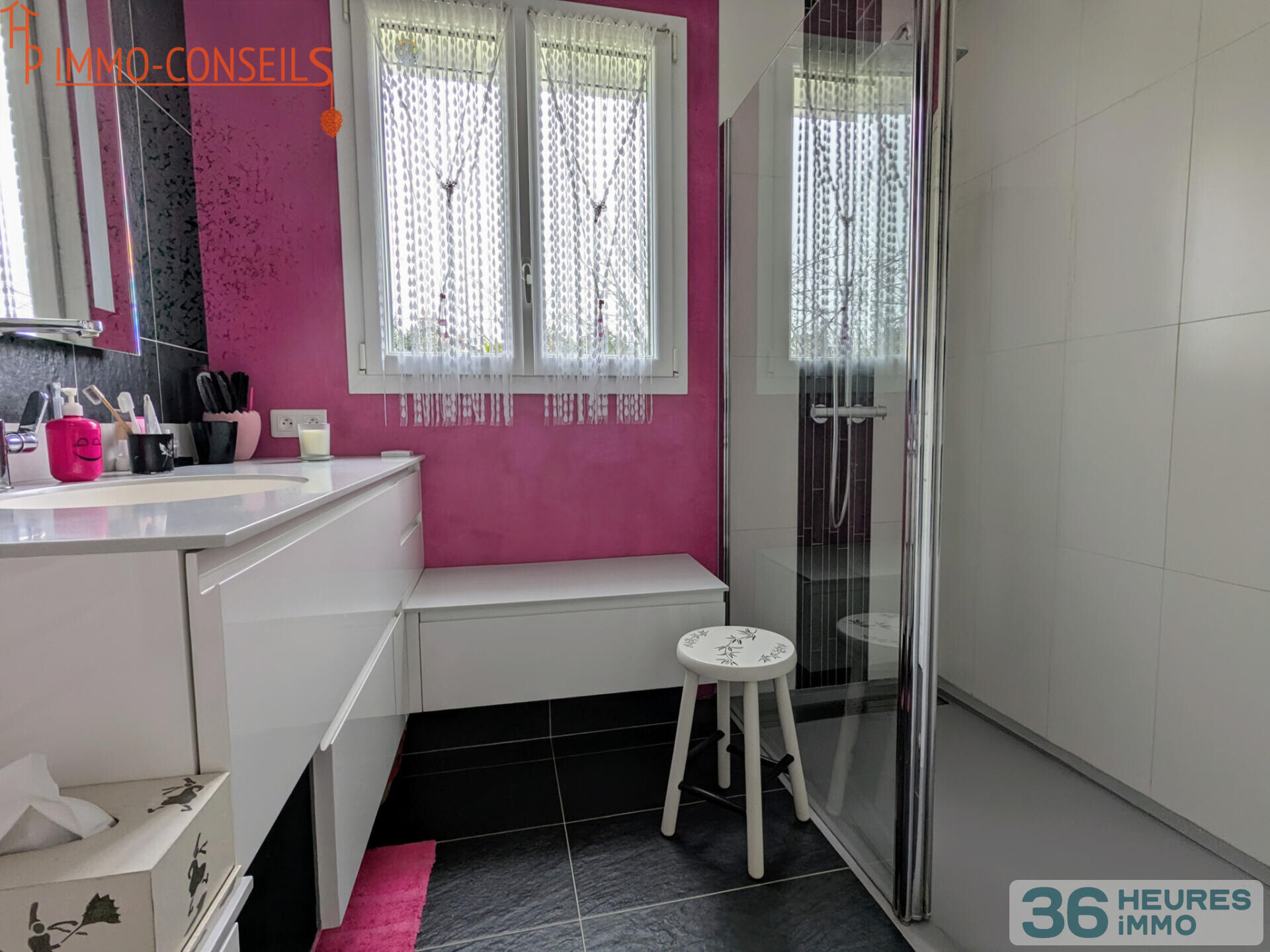 Maison familiale 4 chambres avec sous-sol complet