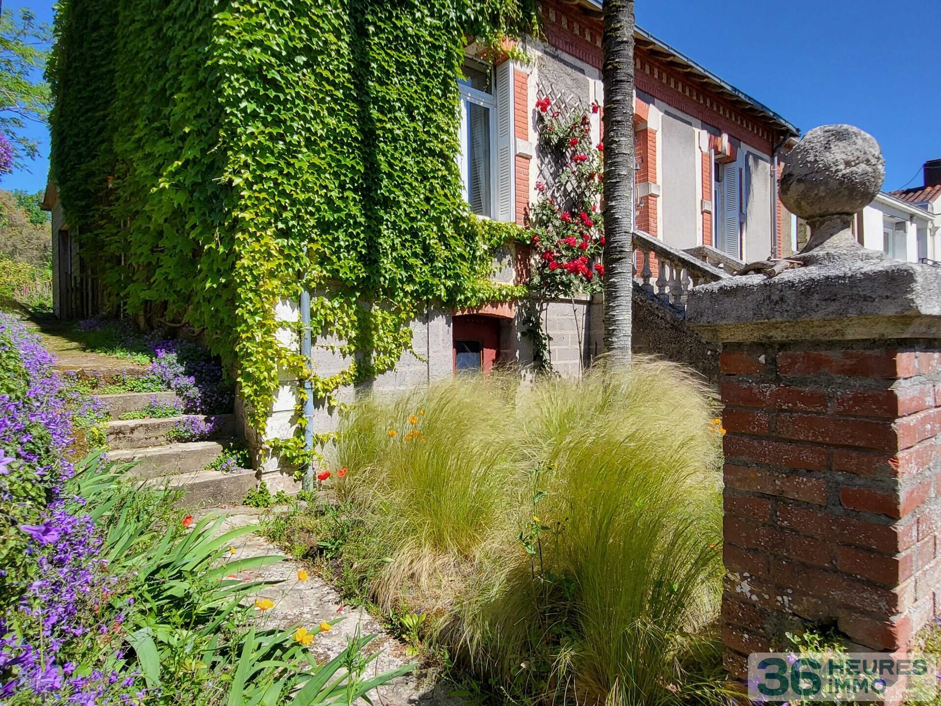 MAISON - BOUGUENAIS - LA ROCHE BALLUE - 3 CHAMBRES - 2 POINTS d'EAU - JARDIN SANS VIS A VIS - CAVE - LIGNE 78