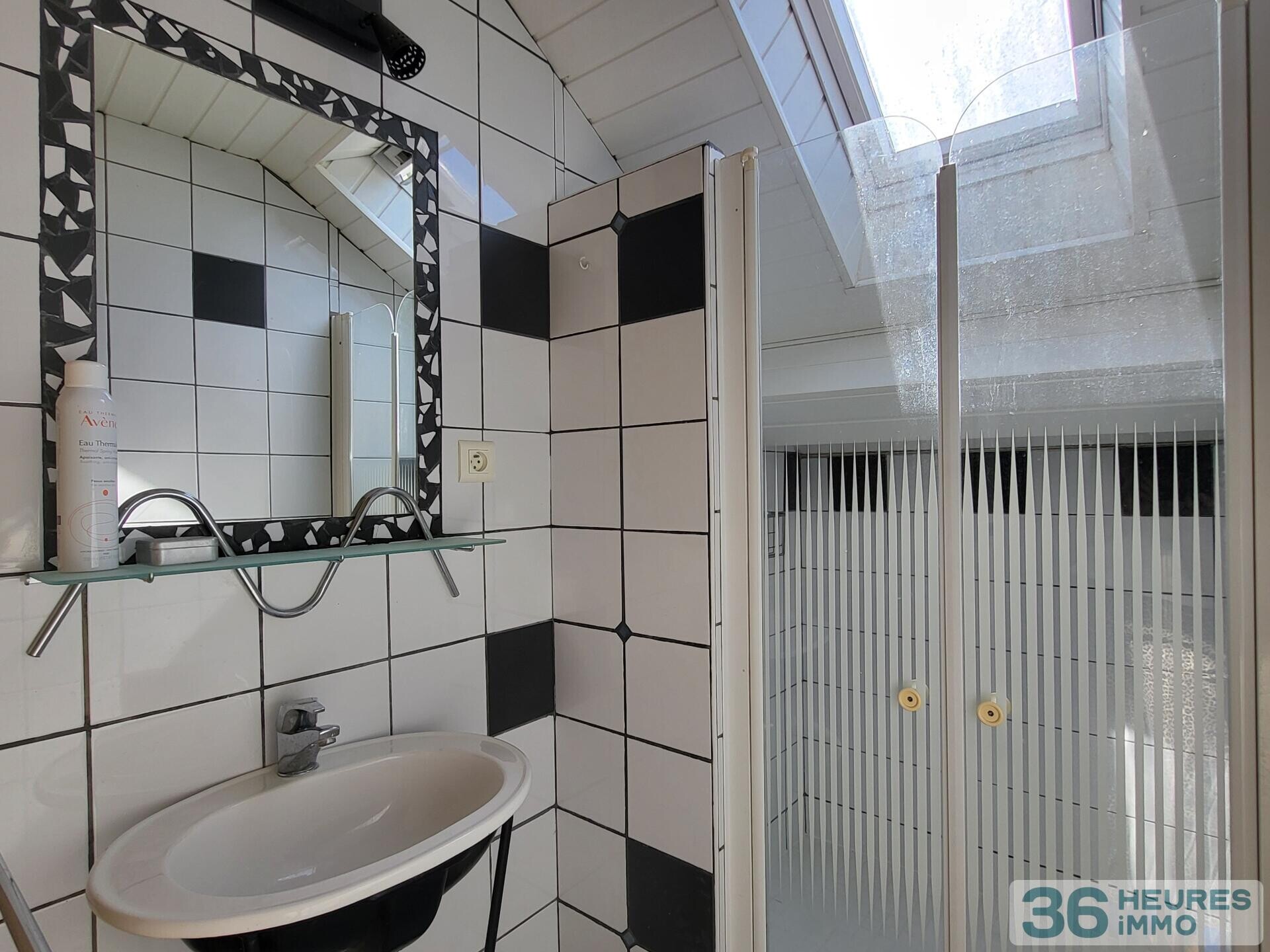 MAISON - BOUGUENAIS - LA ROCHE BALLUE - 3 CHAMBRES - 2 POINTS d'EAU - JARDIN SANS VIS A VIS - CAVE - LIGNE 78