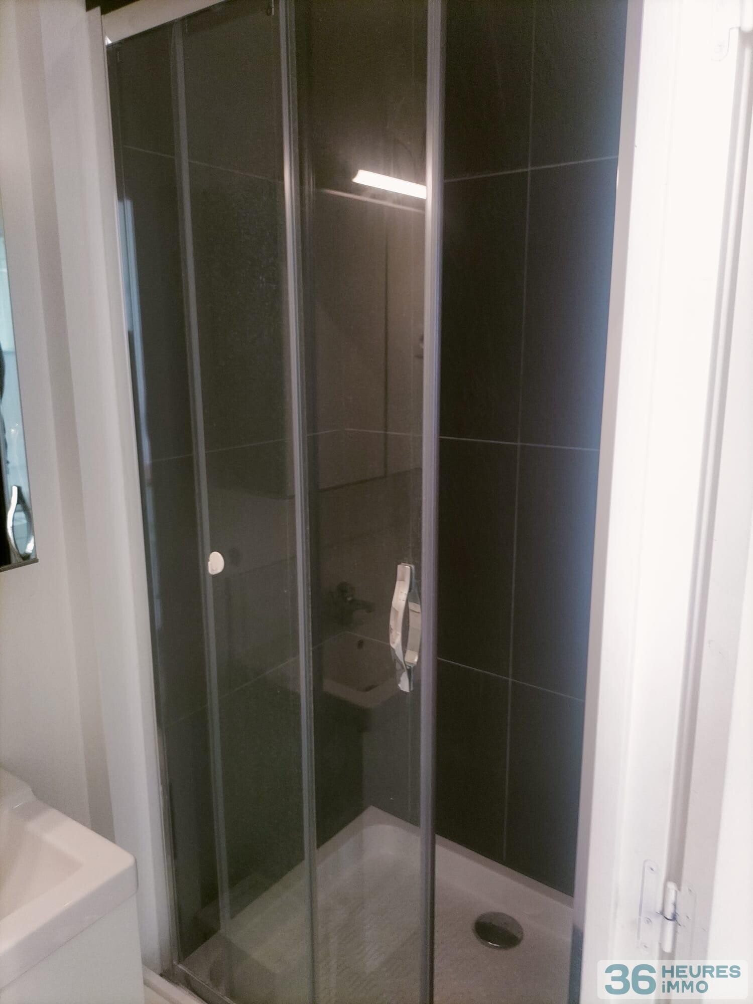  Vanves - 27 rue Raymond Marcheron - 3 studios - 47.27 m²