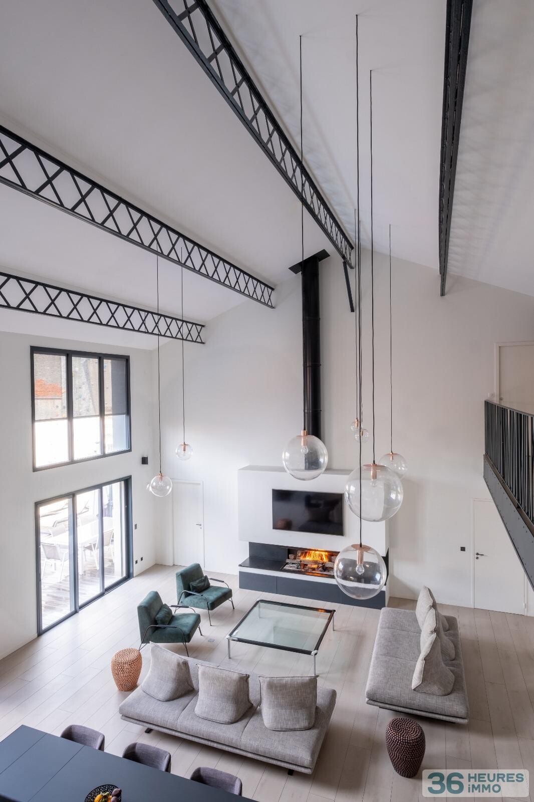 Maison-Loft contemporaine avec prestations haut de gamme Piscine chauffée et jardin 