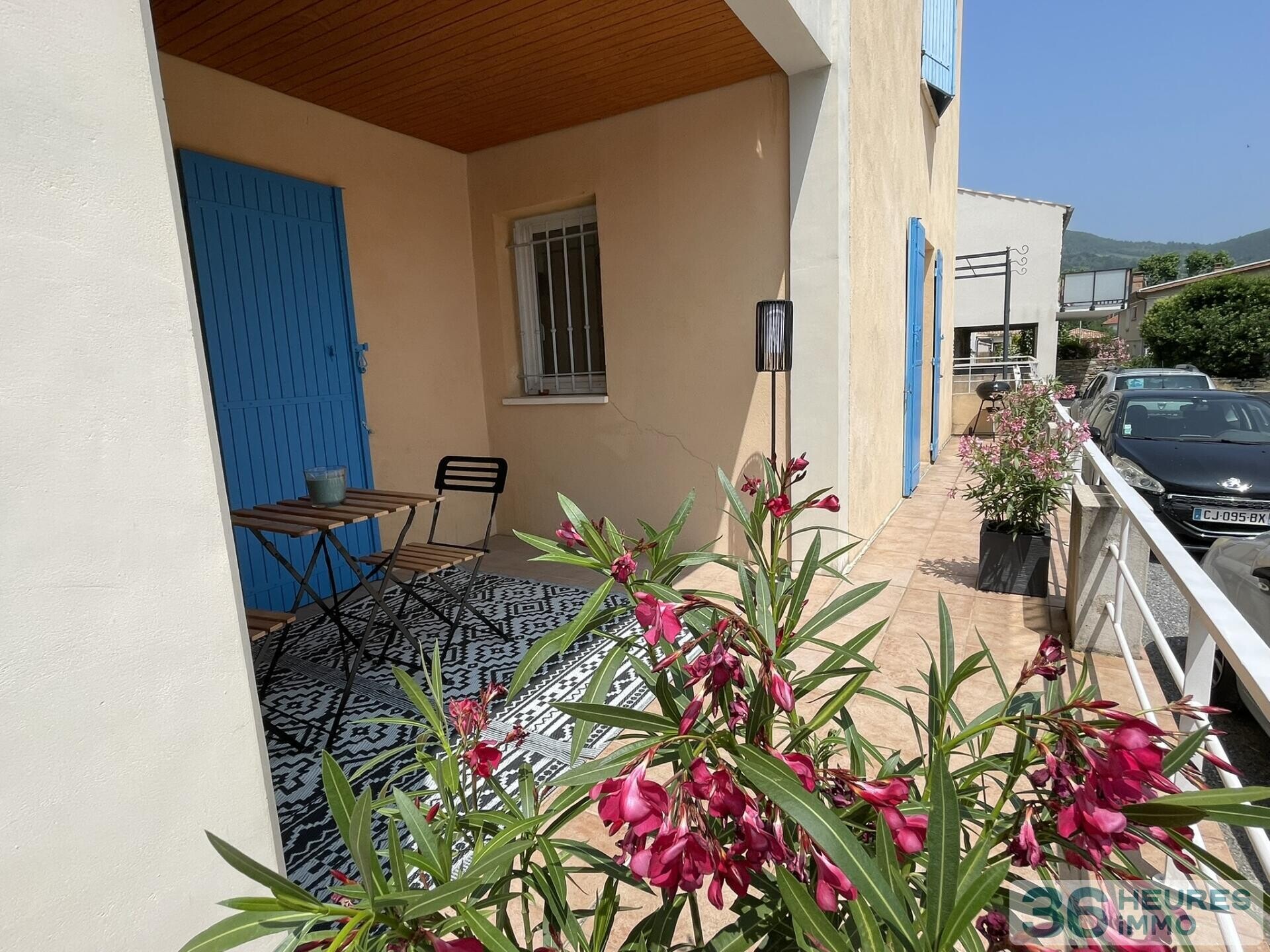 APPARTEMENT TYPE T4 avec terrasse, box 