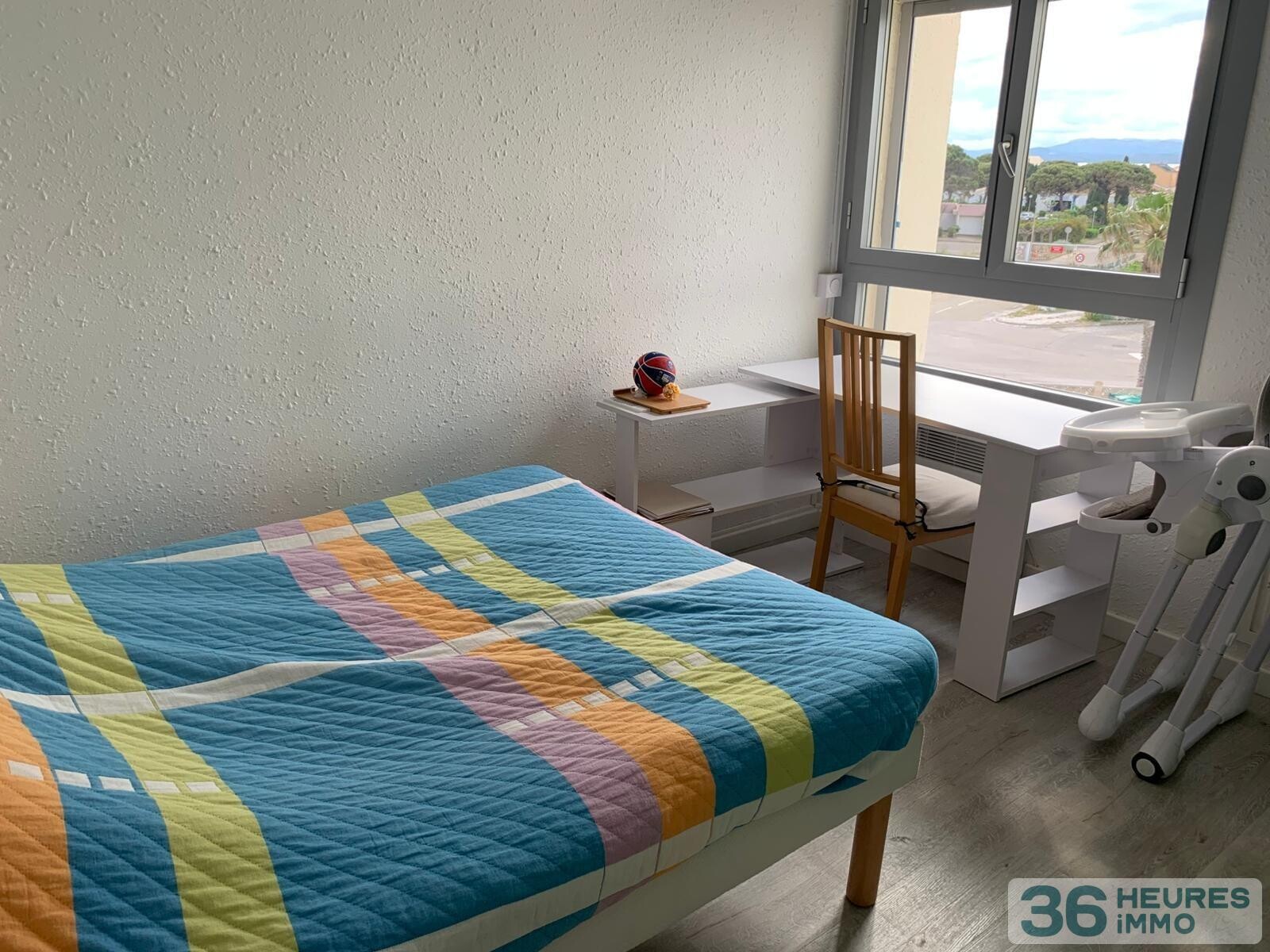 PORT SAINT ANGE APPARTEMENT 2 PIECES VUE MER