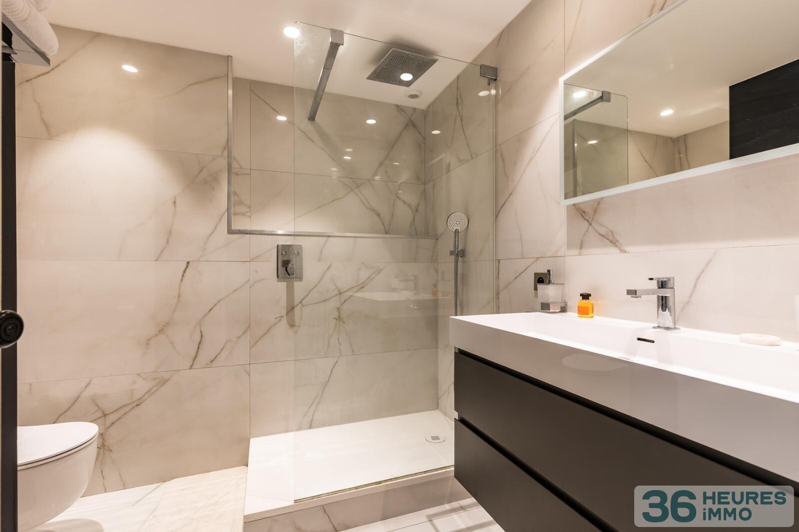 APPARTEMENT T2 avec entrée indépendante -Quartier JARDIN PULIC BORDEAUX 