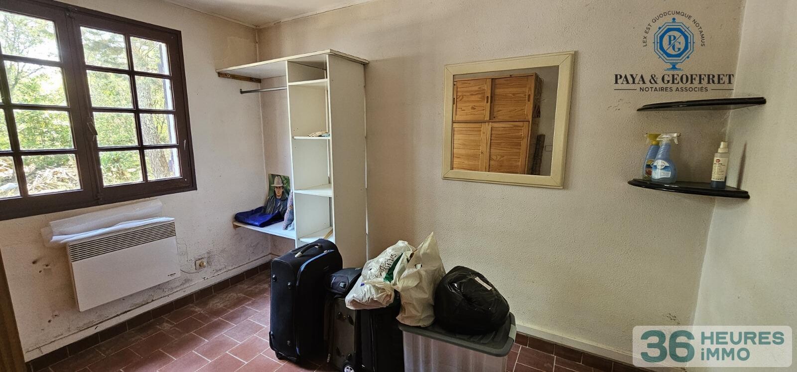 Maison à rénover de 48m² avec 3710m² de terrain à FORCALQUEIRET