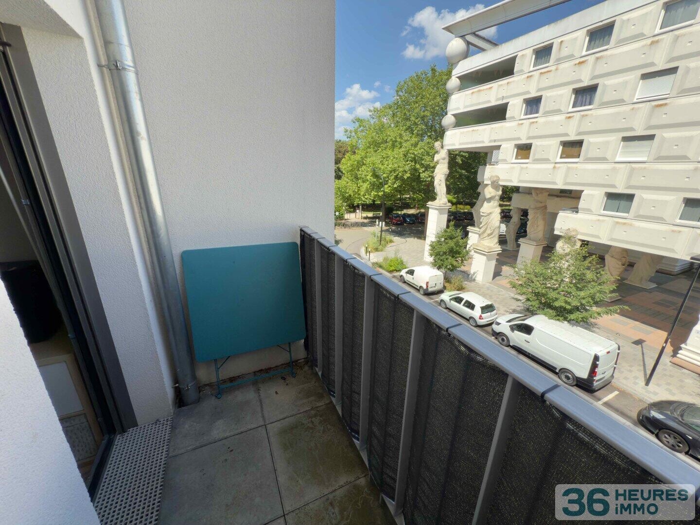 Appartement de 4 pièces avec balcons, cave et 2 parkings