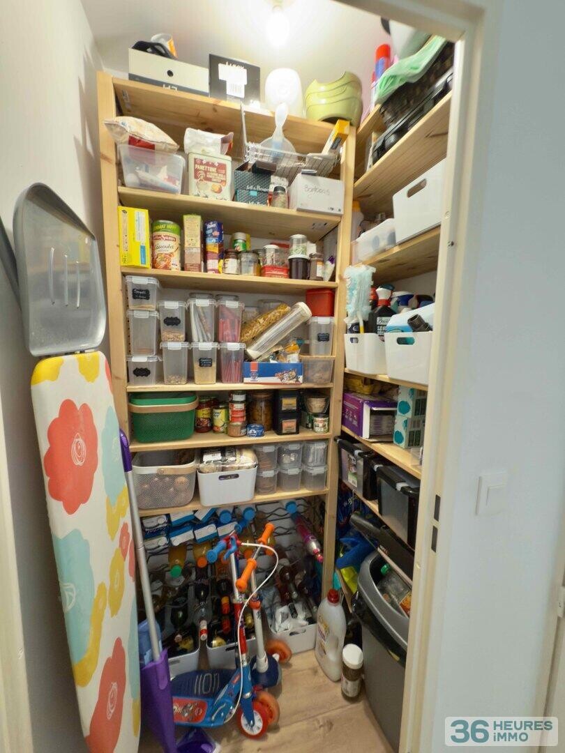 Appartement de 4 pièces avec balcons, cave et 2 parkings