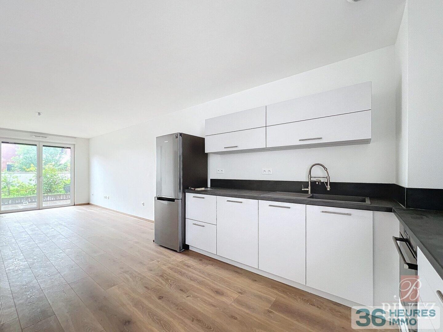 2/3 pièces avec terrasse & parking